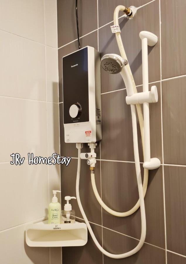 Jrv Hotelstyle Homestay Melaka Esterno foto