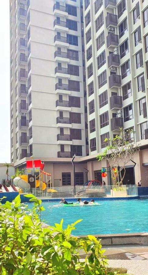 Jrv Hotelstyle Homestay Melaka Esterno foto