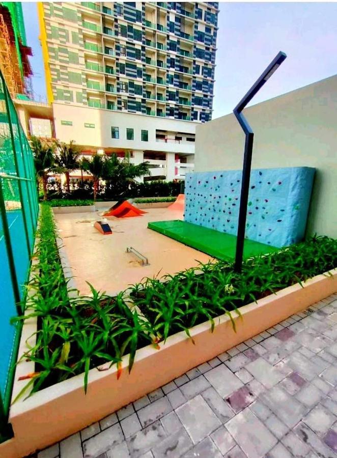 Jrv Hotelstyle Homestay Melaka Esterno foto