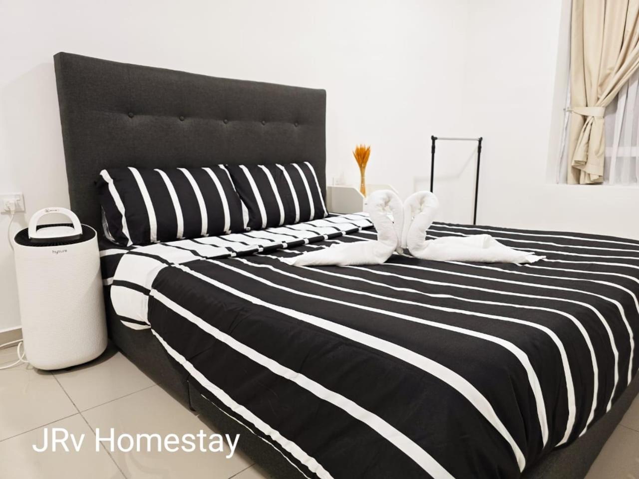 Jrv Hotelstyle Homestay Melaka Esterno foto