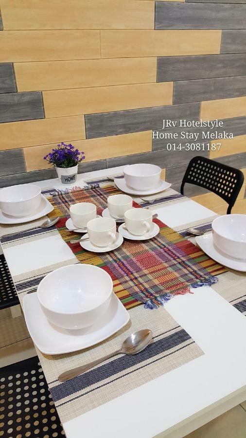 Jrv Hotelstyle Homestay Melaka Esterno foto